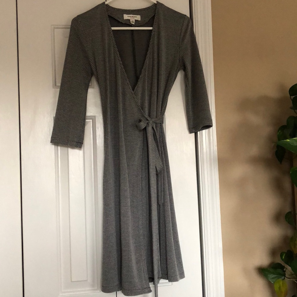 Isaac Mizrahi Timeless Chevron Wrap Dress - Picture 1 of 4